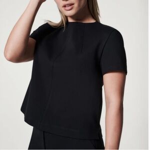 SPANX The Perfect Tee Classic Black Short Sleeve Stretch Top With Back Zipper